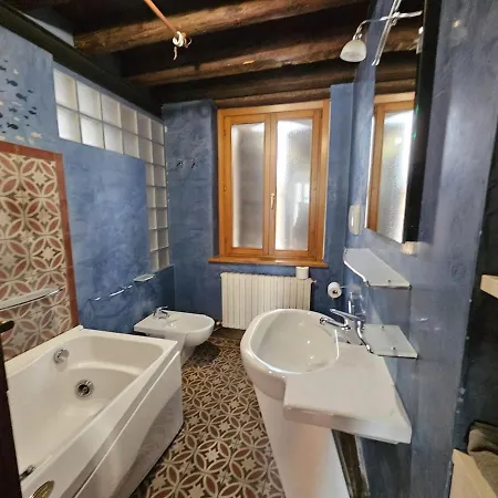 Elegant House In The Heart Of * Udine